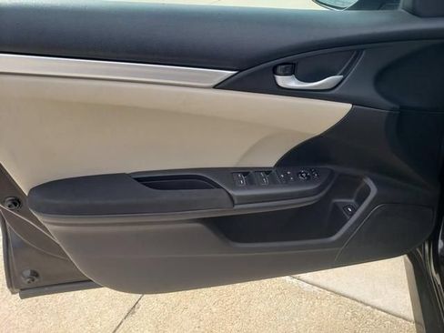 Used 2016 Honda Civic LX image 11