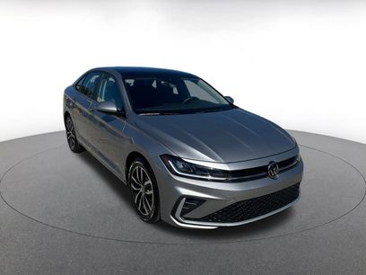 Used 2025 Volkswagen Jetta SE