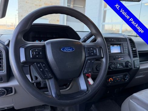 Used 2022 Ford F350 XL w/ Power Equipment Group image 10