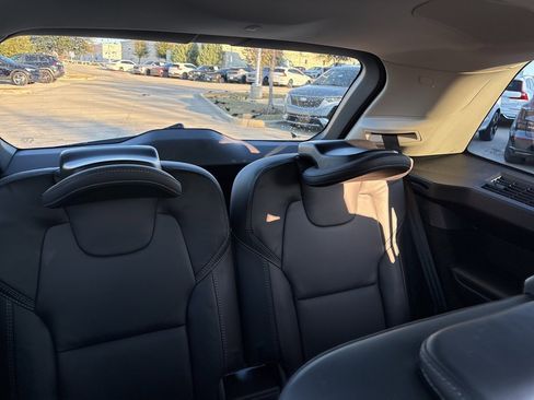 Certified 2024 Volvo XC90 B6 Ultimate image 10