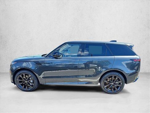 New 2025 Land Rover Range Rover Sport Dynamic SE image 8
