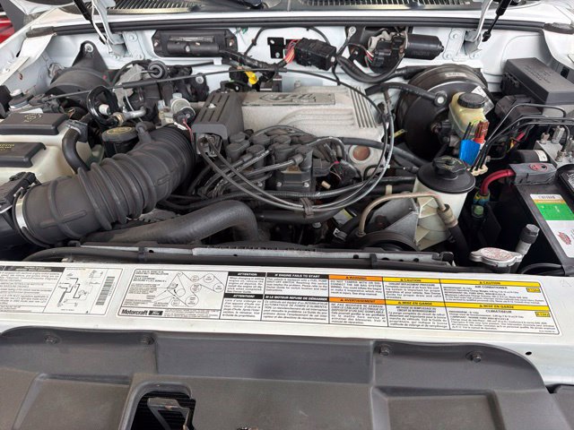 Used 2000 Ford Explorer Eddie Bauer AWD/4WD image 22