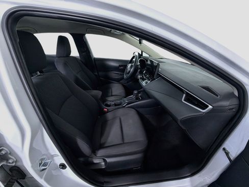 Used 2024 Toyota Corolla LE FWD image 29