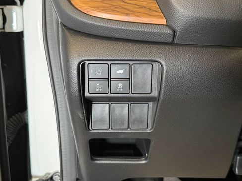 Used 2018 Honda CR-V EX-L image 18