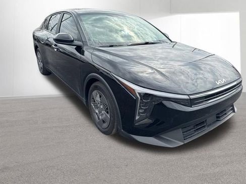 Used 2025 Kia K4 LX image 8