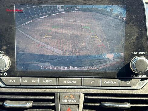 Used 2022 Nissan Altima 2.5 SR FWD image 24