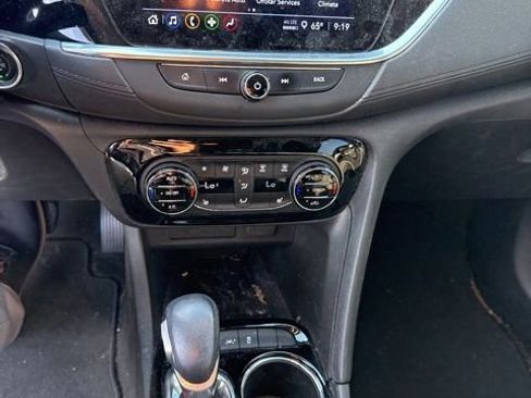 Certified 2023 Buick Encore GX Select w/ Sport Touring Package image 6