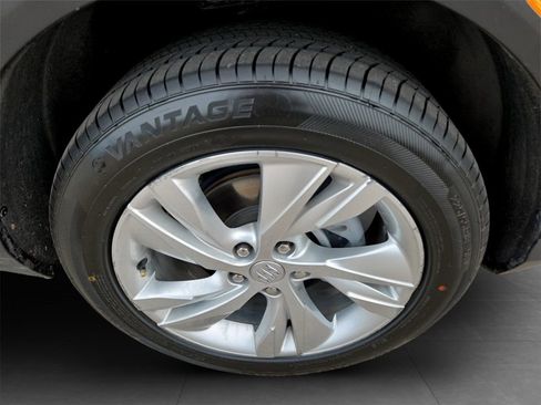 Used 2025 Buick Encore GX Preferred AWD/4WD image 34
