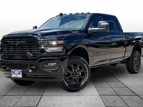 New 2026 RAM 2500 Big Horn AWD/4WD image 2