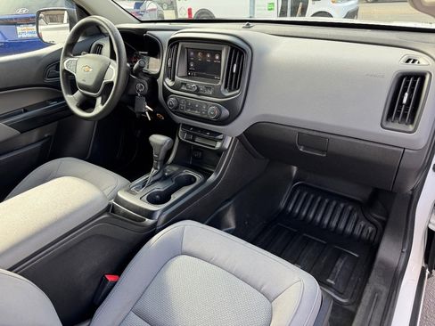 Used 2020 Chevrolet Colorado W/T w/ WT Convenience Package image 18