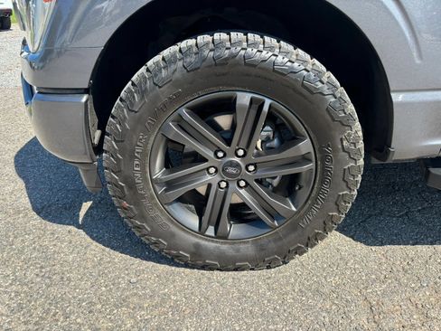 Used 2021 Ford F150 Lariat w/ Equipment Group 502A High AWD/4WD image 10