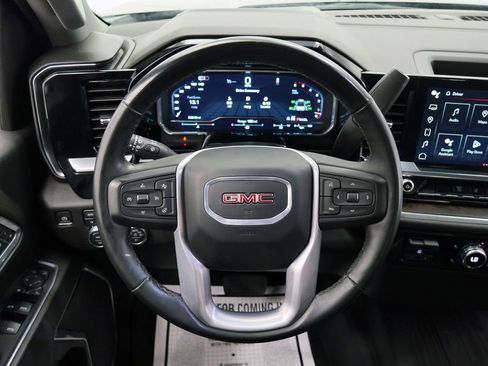 Used 2024 GMC Sierra 2500 SLT AWD/4WD image 23