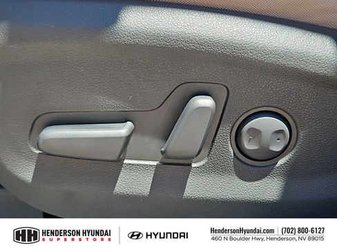 Used 2018 Hyundai Tucson Value w/ Cargo Package FWD image 17