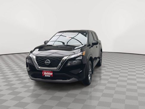 Used 2023 Nissan Rogue S AWD/4WD image 28