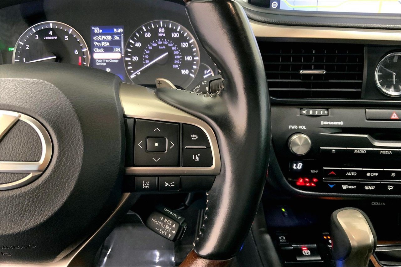 Used 2022 Lexus RX 350L FWD w/ Premium Package image 22