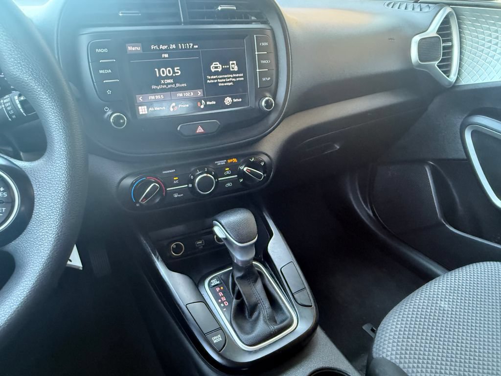 Used 2022 Kia Soul LX w/ Technology Package FWD image 22