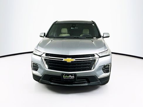 Used 2023 Chevrolet Traverse LS w/ Safety Package FWD image 2