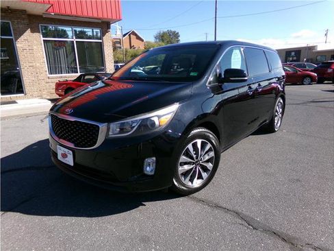 Used 2015 Kia Sedona SX image 1