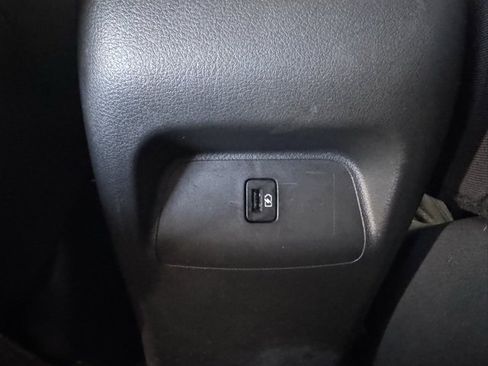 Used 2021 Nissan Sentra SV image 26