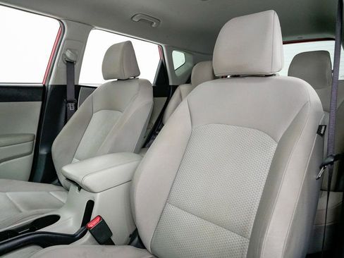 Used 2023 Kia Soul LX image 8