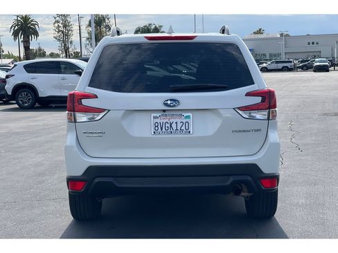 Certified 2021 Subaru Forester AWD/4WD image 4