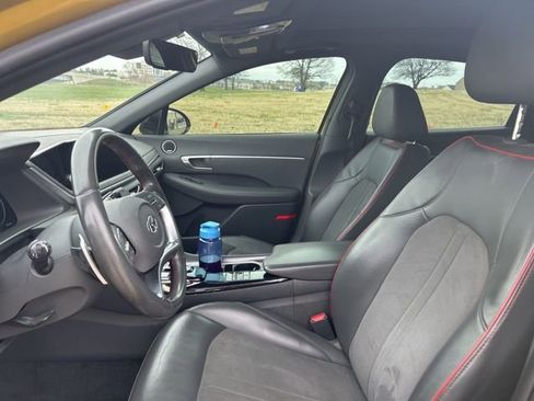 Used 2020 Hyundai Sonata SEL Plus w/ Tech Package image 12