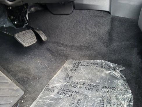 Used 2024 Toyota Tacoma TRD Off-Road image 18