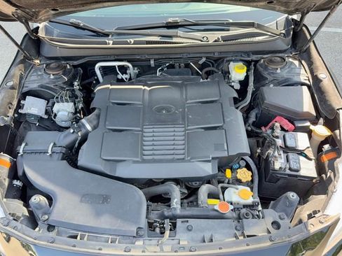 Used 2017 Subaru Outback 3.6R Limited AWD/4WD image 35