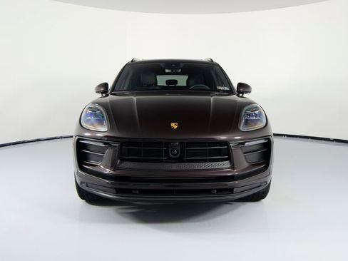 New 2026 Porsche Macan AWD/4WD image 15
