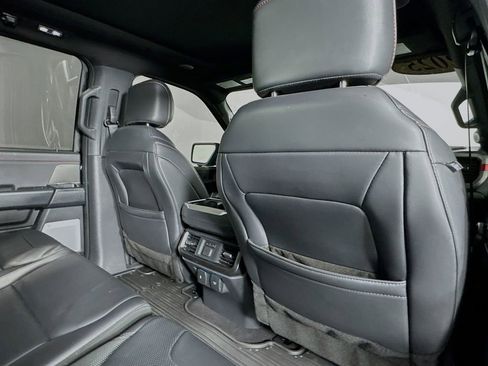 Used 2025 Ford F150 Raptor image 31