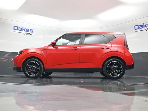 Certified 2023 Kia Soul EX image 41
