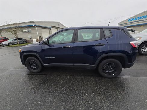 Used 2018 Jeep Compass Sport image 6