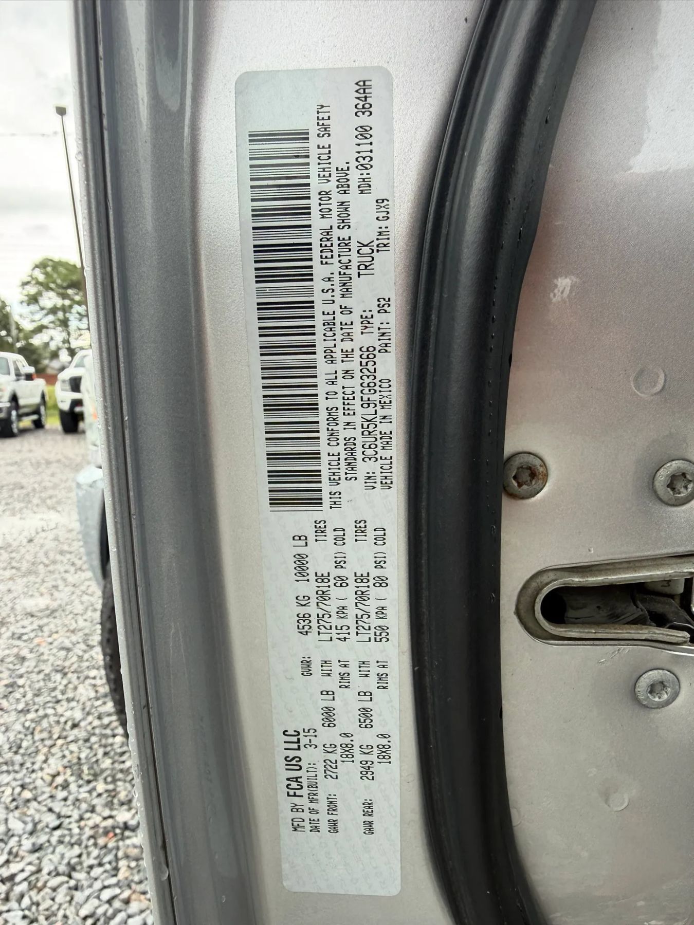 Used 2015 RAM 2500 Laramie AWD/4WD image 38