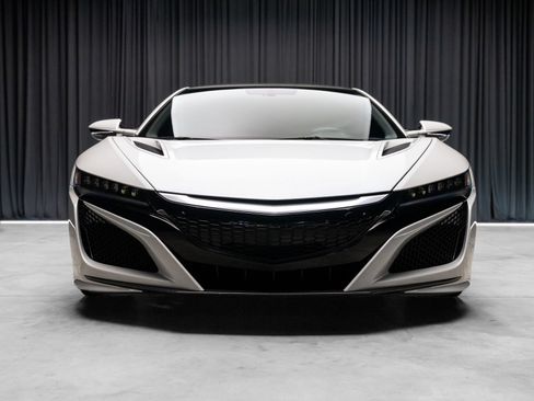 Used 2017 Acura NSX AWD/4WD image 21