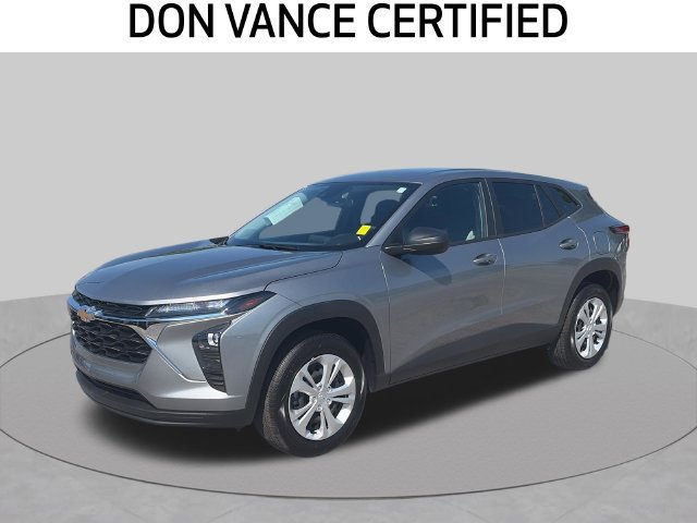 Used 2026 Chevrolet Trax LS FWD 360° Tour