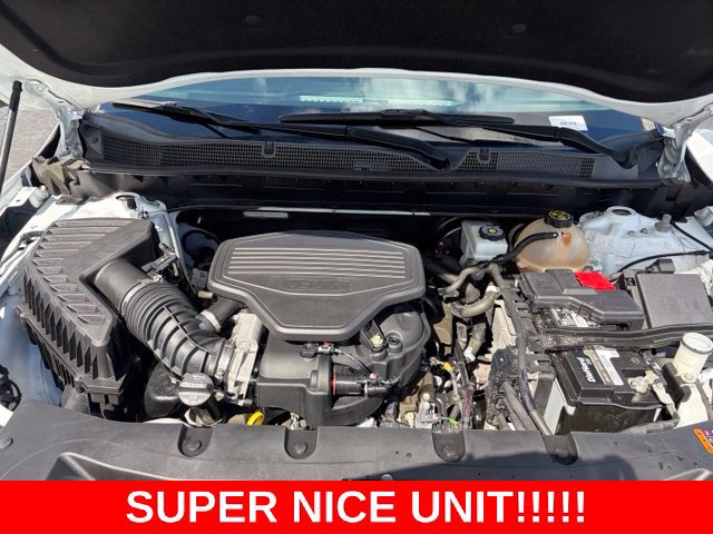 Used 2020 Chevrolet Blazer LT w/ Sound & Technology Package FWD image 11