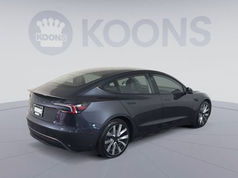 Used 2024 Tesla Model 3 Standard Range image 7