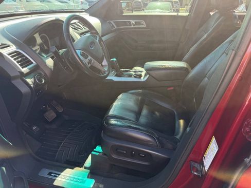 Used 2015 Ford Explorer Sport w/ Equipment Group 401A AWD/4WD image 14
