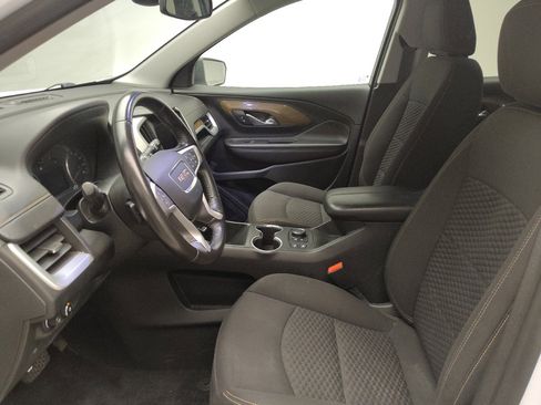 Used 2021 GMC Terrain SLE w/ Driver Convenience Package FWD image 17