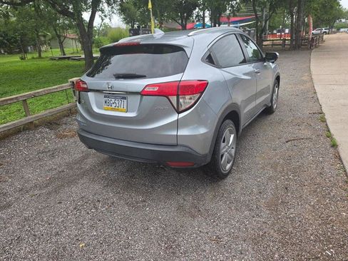 Used 2019 Honda HR-V EX image 32