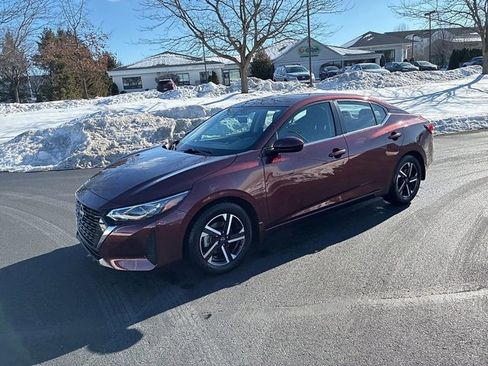 Used 2024 Nissan Sentra SV image 13