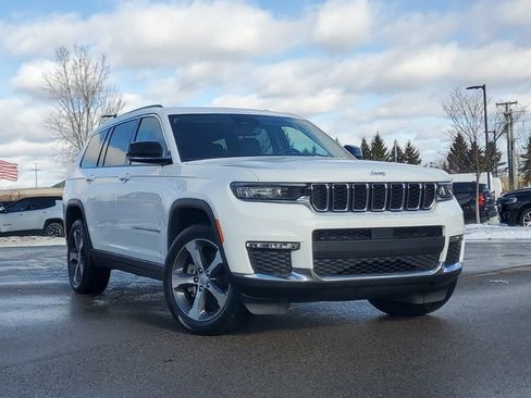 Used 2023 Jeep Grand Cherokee L Limited image 39