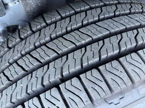 New 2025 Ford Maverick XLT w/ XLT Luxury Package image 12