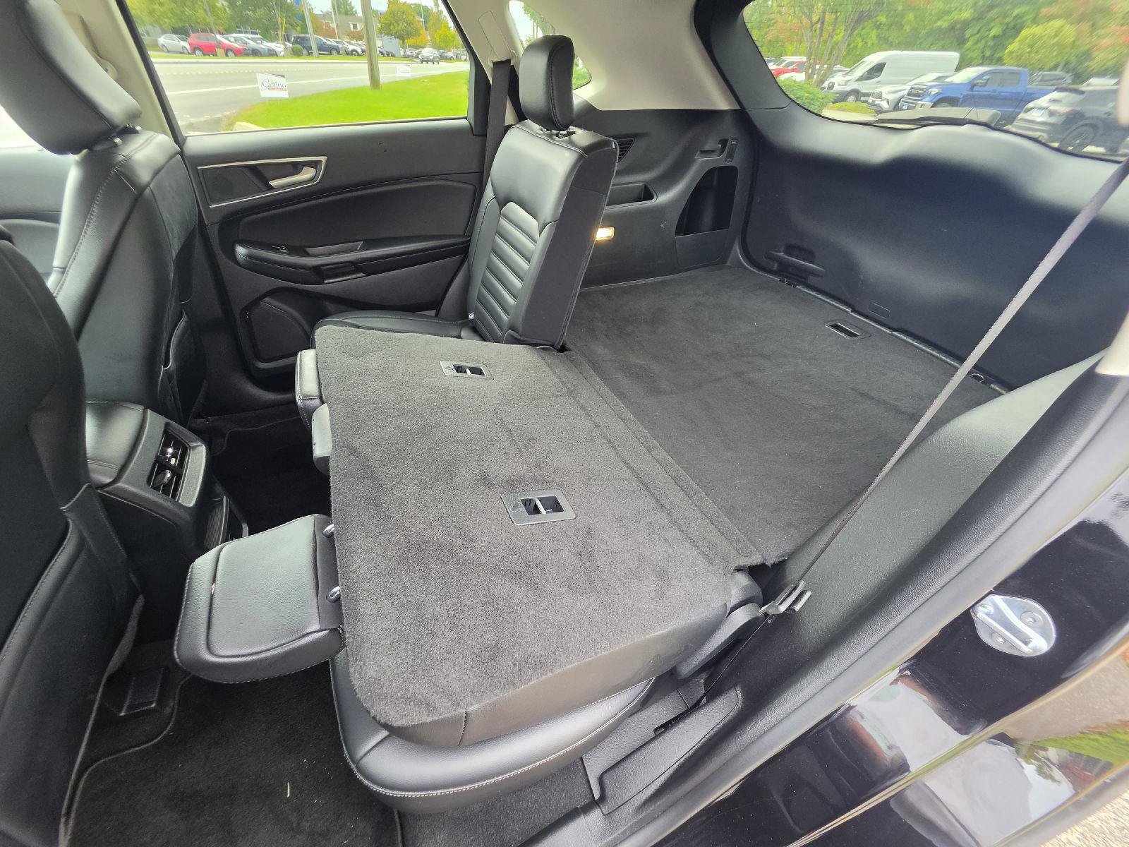 Used 2024 Ford Edge SEL AWD/4WD image 17