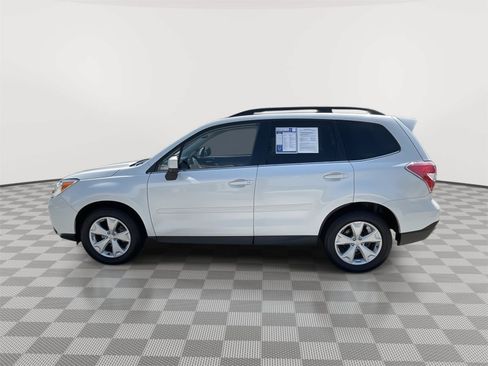 Used 2014 Subaru Forester 2.5i Limited w/ Popular Package #2 AWD/4WD image 10