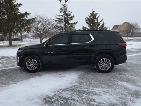 Used 2023 Chevrolet Traverse LT image 6