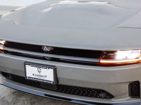 New 2025 Dodge Charger R/T w/ Sun & Sound Package image 6