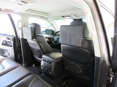 Used 2021 Toyota Land Cruiser AWD/4WD image 23