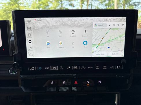 Used 2024 GMC Hummer EV 2X AWD/4WD image 19