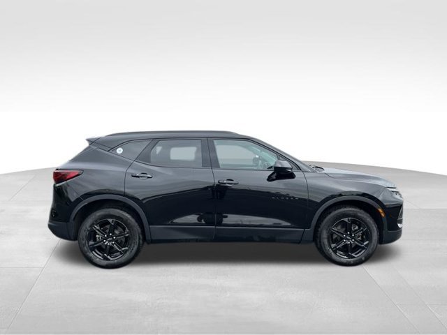 Used 2024 Chevrolet Blazer LT w/ Convenience Package AWD/4WD image 6